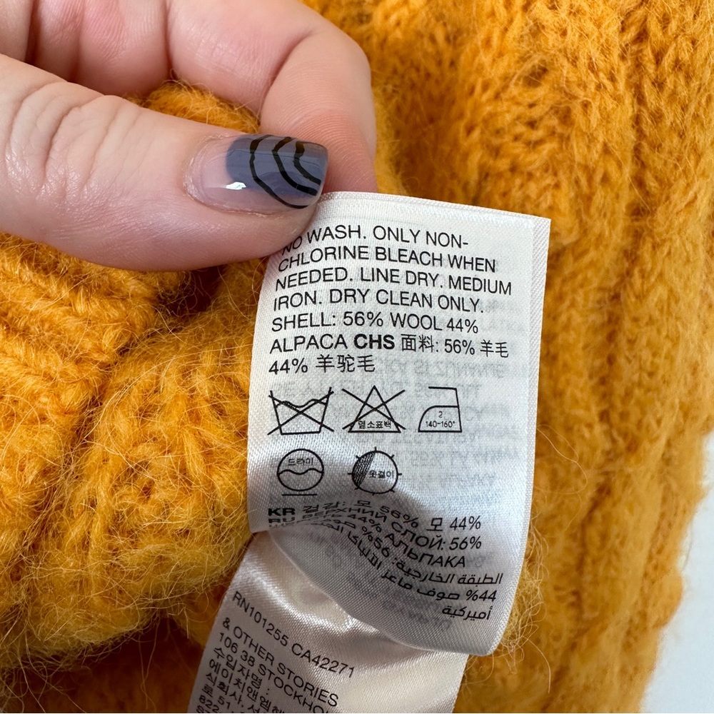 & Other Stories • Stockholm Atelier Yellow Cable Knit Sweater - Picture 9 of 10